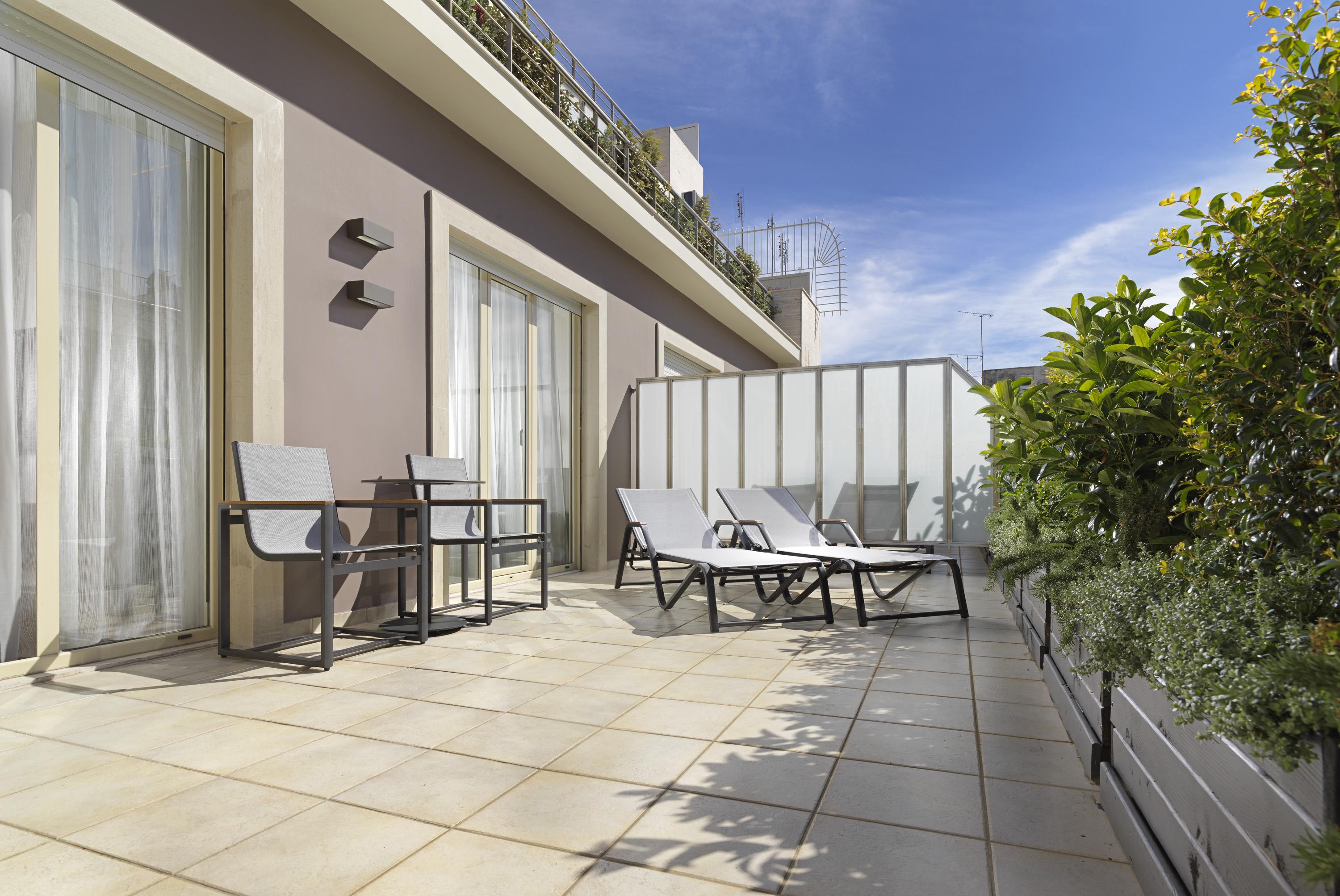 Holiday Suites Atenas Exterior foto