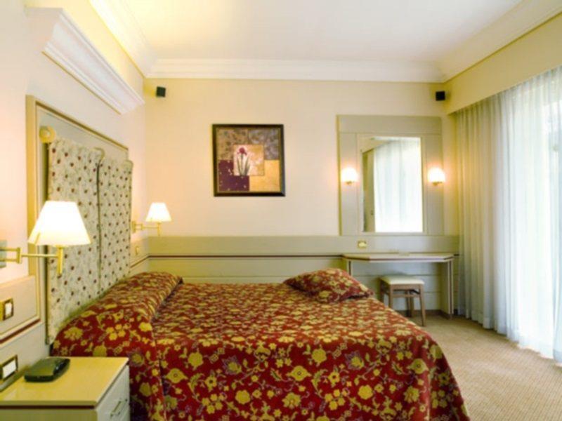 Holiday Suites Atenas Exterior foto