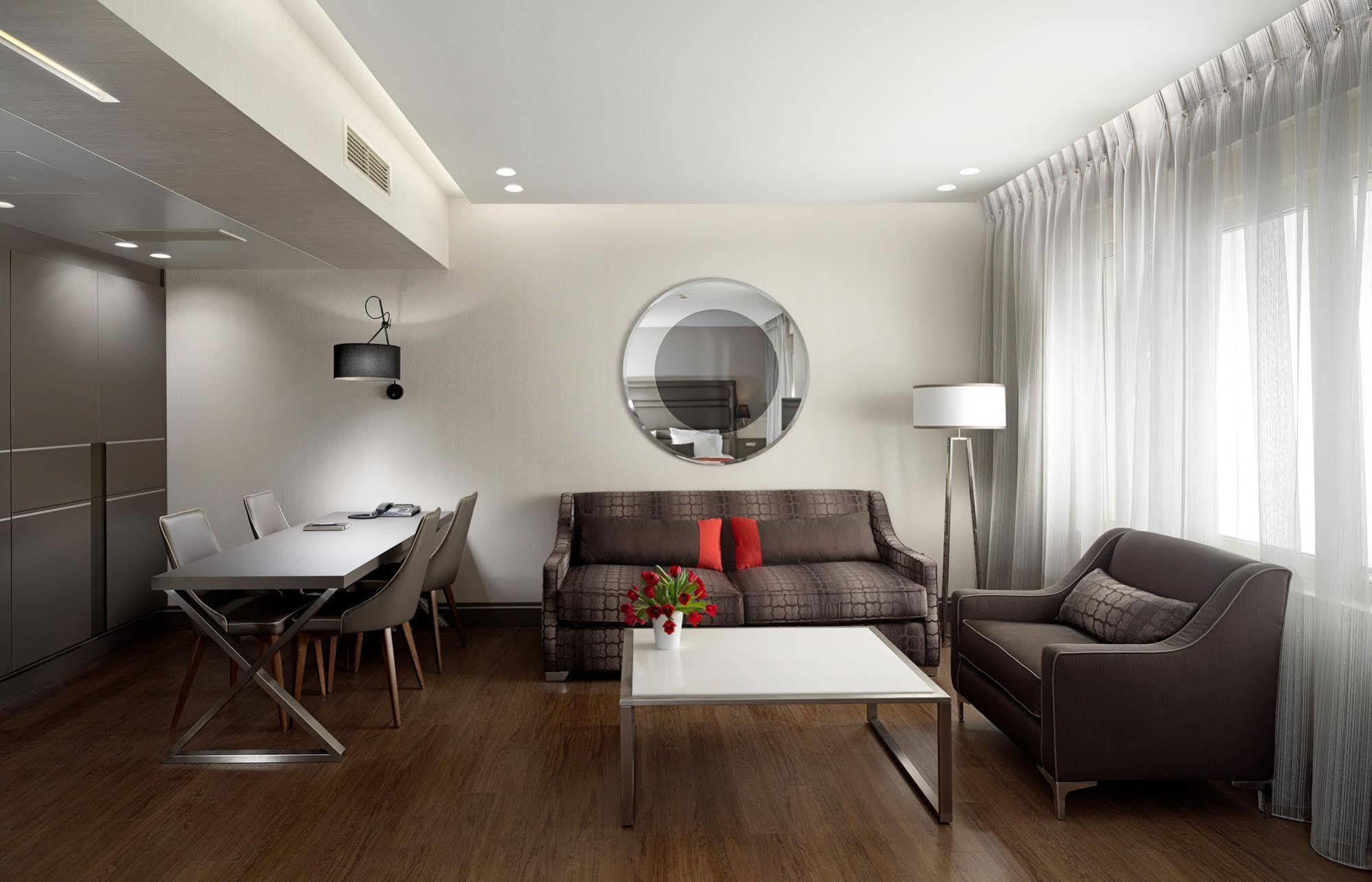 Holiday Suites Atenas Exterior foto
